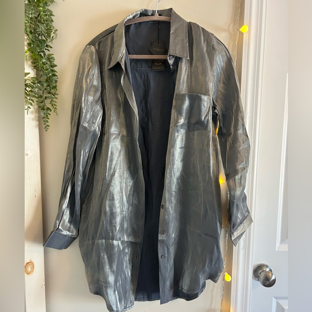 Silver Women's Blouse NWT